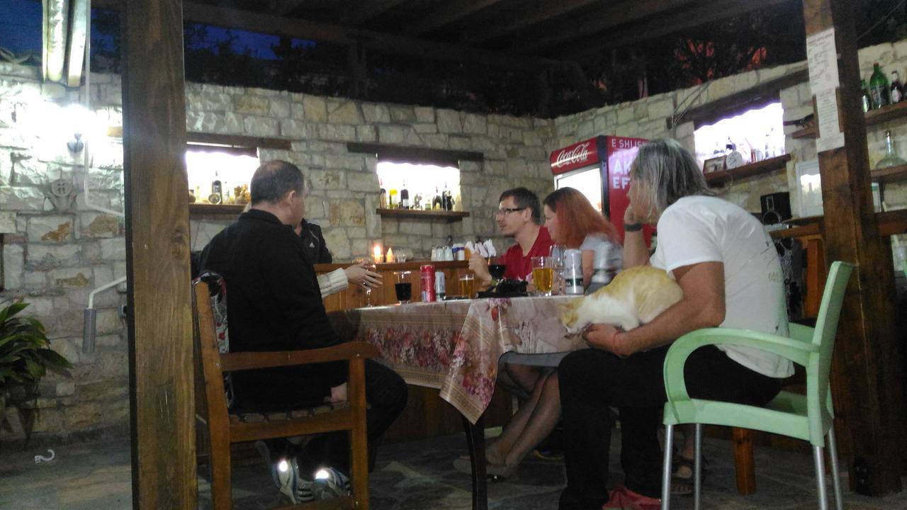 & Lorenc 2* Berat