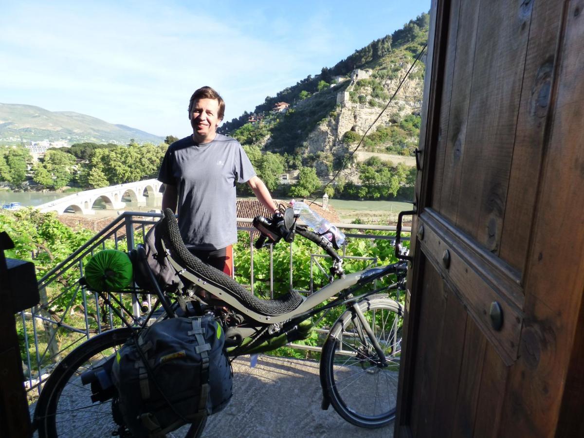 & Lorenc Affittacamere Berat